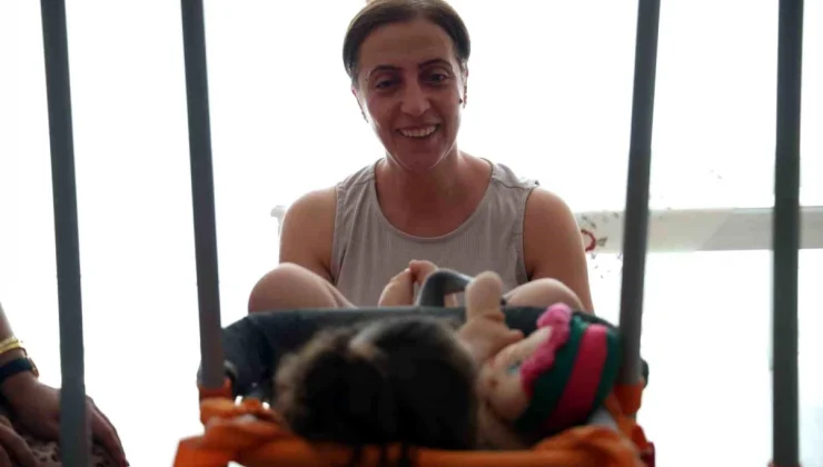 Elazığ’da çocukları olmayan çift, evlat hasretini koruyucu aile modeli ile dindirdi