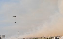 Söke Kipaş Kağıt Fabrikası’ndaki yangın 16 saattir devam ediyor