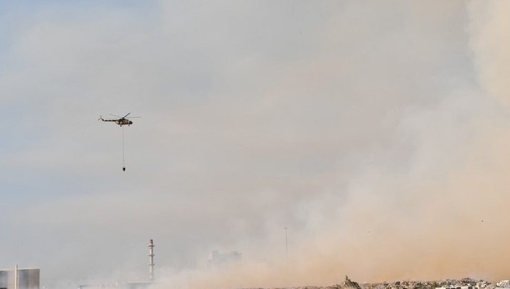 Söke Kipaş Kağıt Fabrikası’ndaki yangın 16 saattir devam ediyor