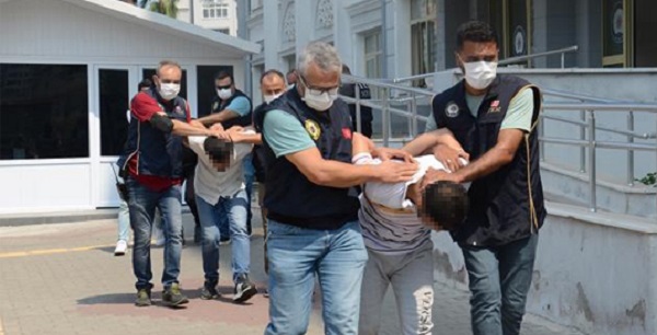 Mersin’de terör halayı çeken 10 şüpheli tutuklandı