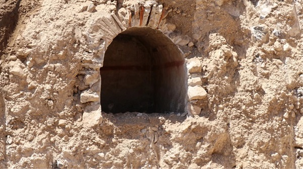 Amasya’da temel kazısı sırasında mezarlar bulundu, çalışmalar anında durduruldu