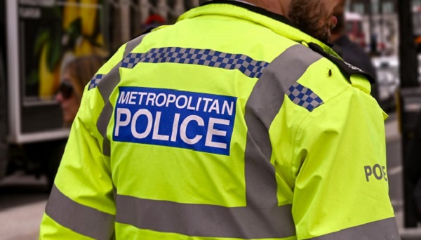 İngiltere’deki protestolar sonucunda 378 kişi gözaltına alındı