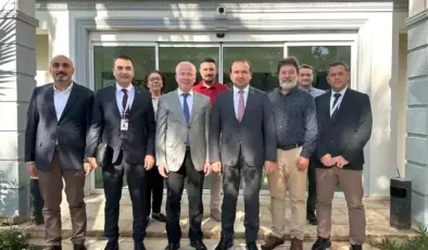 Aydın İl Sağlık Müdürü Eczacı Odası’nı Ziyaret Etti