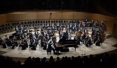 Cumhurbaşkanlığı Senfoni Orkestrası Yeni Sezonunu Coşkuyla Açtı