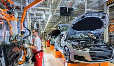 İşçilerin araç anahtarlarına el koyduğu fabrika satışa çıkarıldı