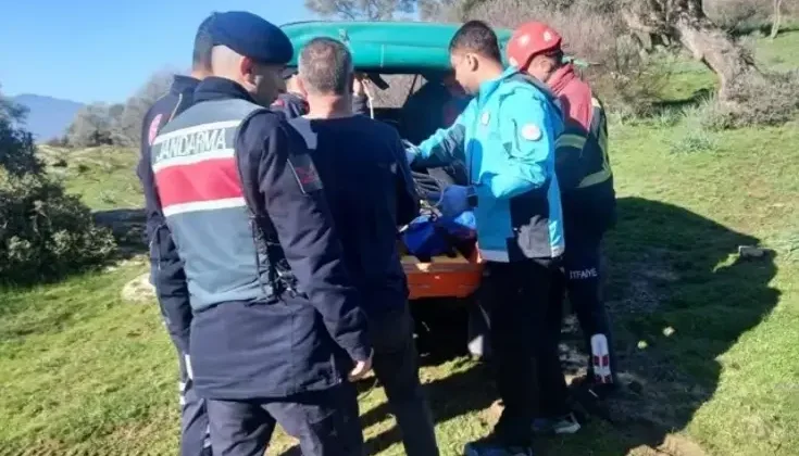 Zeytin Toplamak İçin Çıktığı Duvarından Düşen Kişi Yaralandı