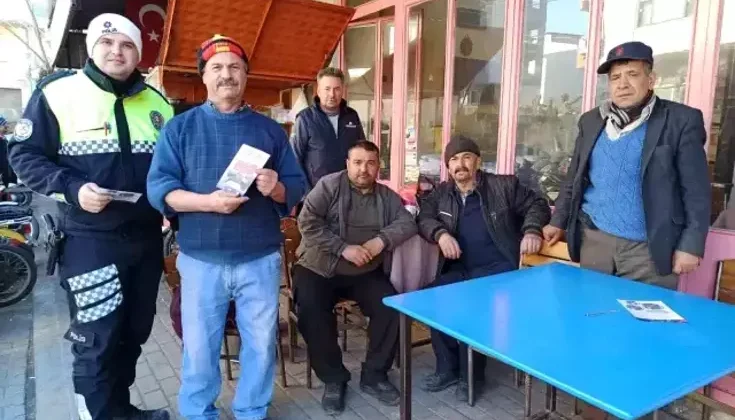 Karacasu’da Trafik Güvenliği İçin Ambulanslara Yol Verme Bilgilendirmesi