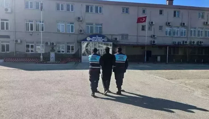 Aydın’da Aranan İki Şahıs Jandarma Ekiplerince Yakalandı