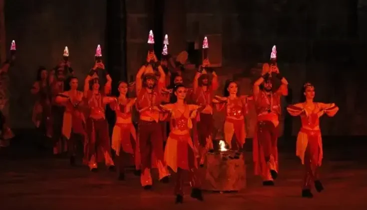 Anadolu Ateşi Modern Dans Gösterisi ile Sezonu Açtı