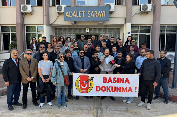 Gazeteciler adalet istiyor