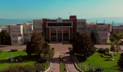 ADÜ, Avrupa’nın En İyileri Arasında: 2026 QS Sıralamasında Büyük Başarı