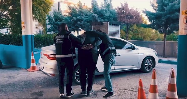 Dev FETÖ Operasyonu: Aralarında Kamu Görevlilerinin de Bulunduğu 81 Gözaltı