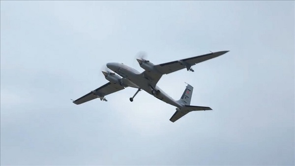 MİLLİ TEKNOLOJİDEN GÖKYÜZÜNDE TAM İSABET: BAYRAKTAR AKINCI, EREN İLE HEDEFİ AVLADI!