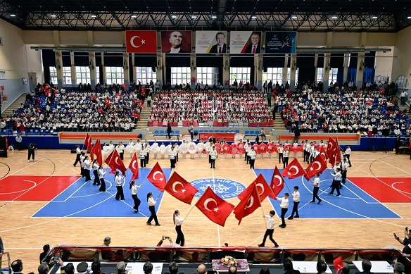 Aydın’da 23 Nisan Gururu: 106 Yıllık Coşku Mimar Sinan’da Devleşti