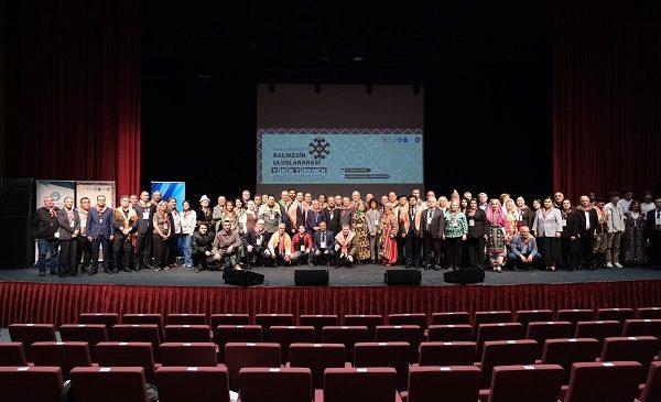 Türk Dünyasının Kalbi Balıkesir’de Attı: Uluslararası Yörük Türkmen Sempozyumu Bilimsel Bir Şölenle Gerçekleştirildi